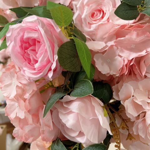 Wedding Table Centerpiece Flower Arrangement Decor